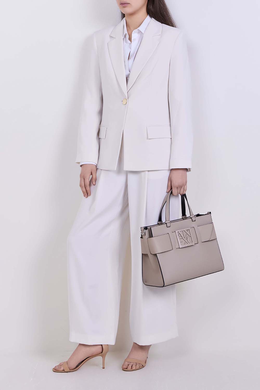 ז'קט מחוייט